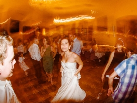 12-06-02-wedding-laurarobin-572